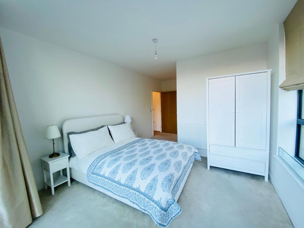 Spacious Two Bedroom Apartment In Balham London Exteriör bild